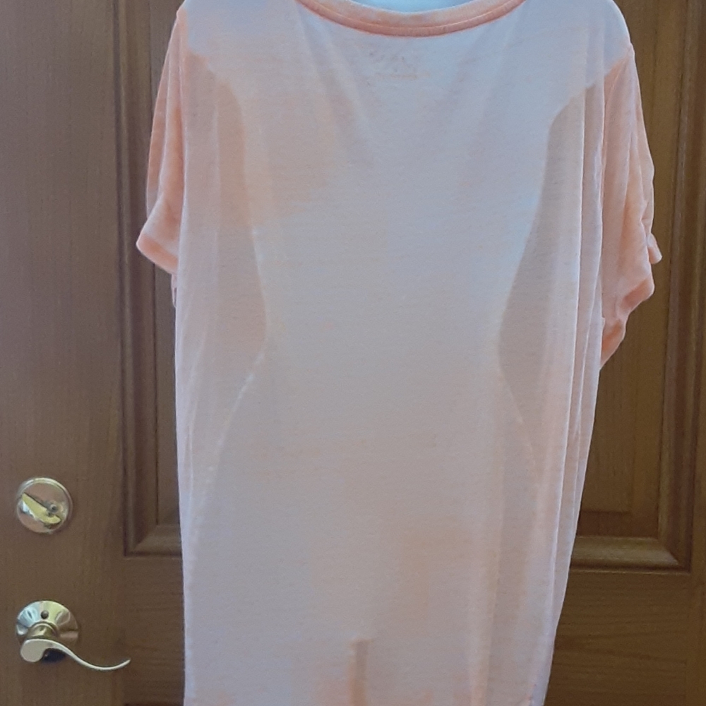 DKNY T-shirt, size 2X, light orange color - Picture 2 of 3